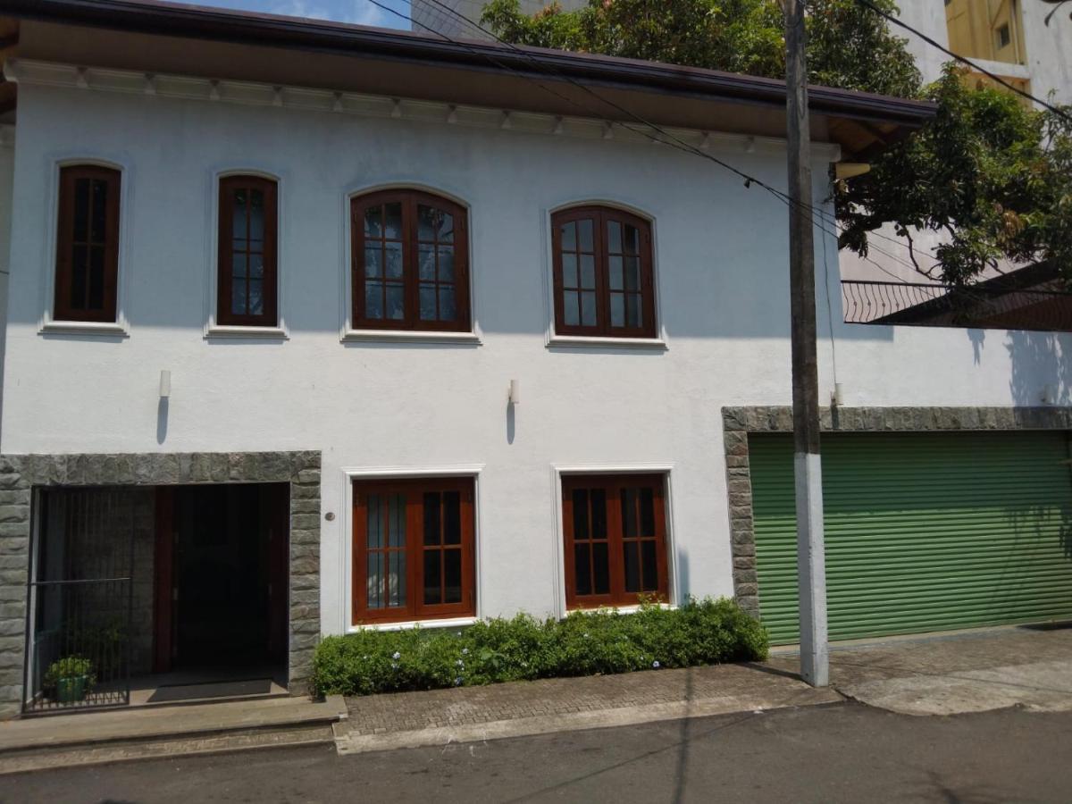 Ellen'S Place Colombo Luaran gambar